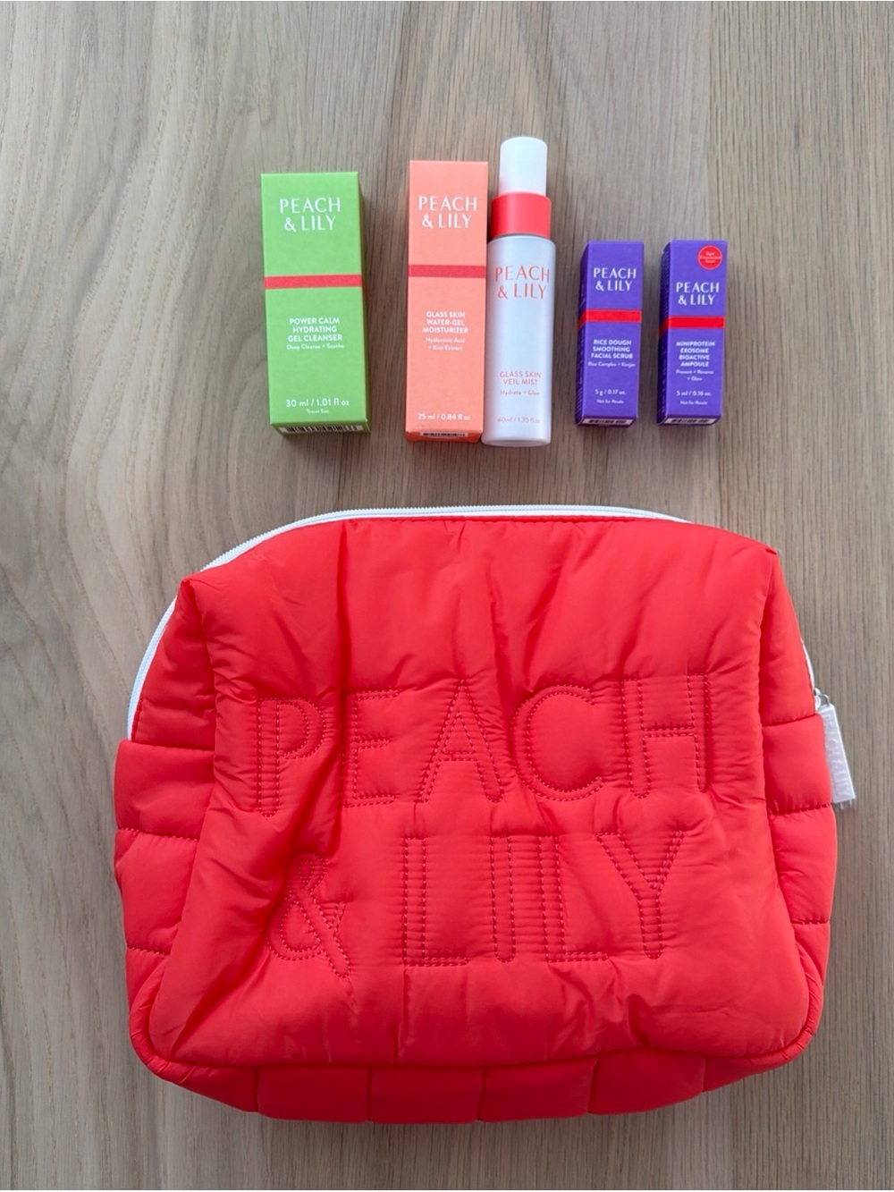 Peach & Lily Skincare Bundle 2026 Glow Go Make up Bag & 5 Travel Size Skin Care